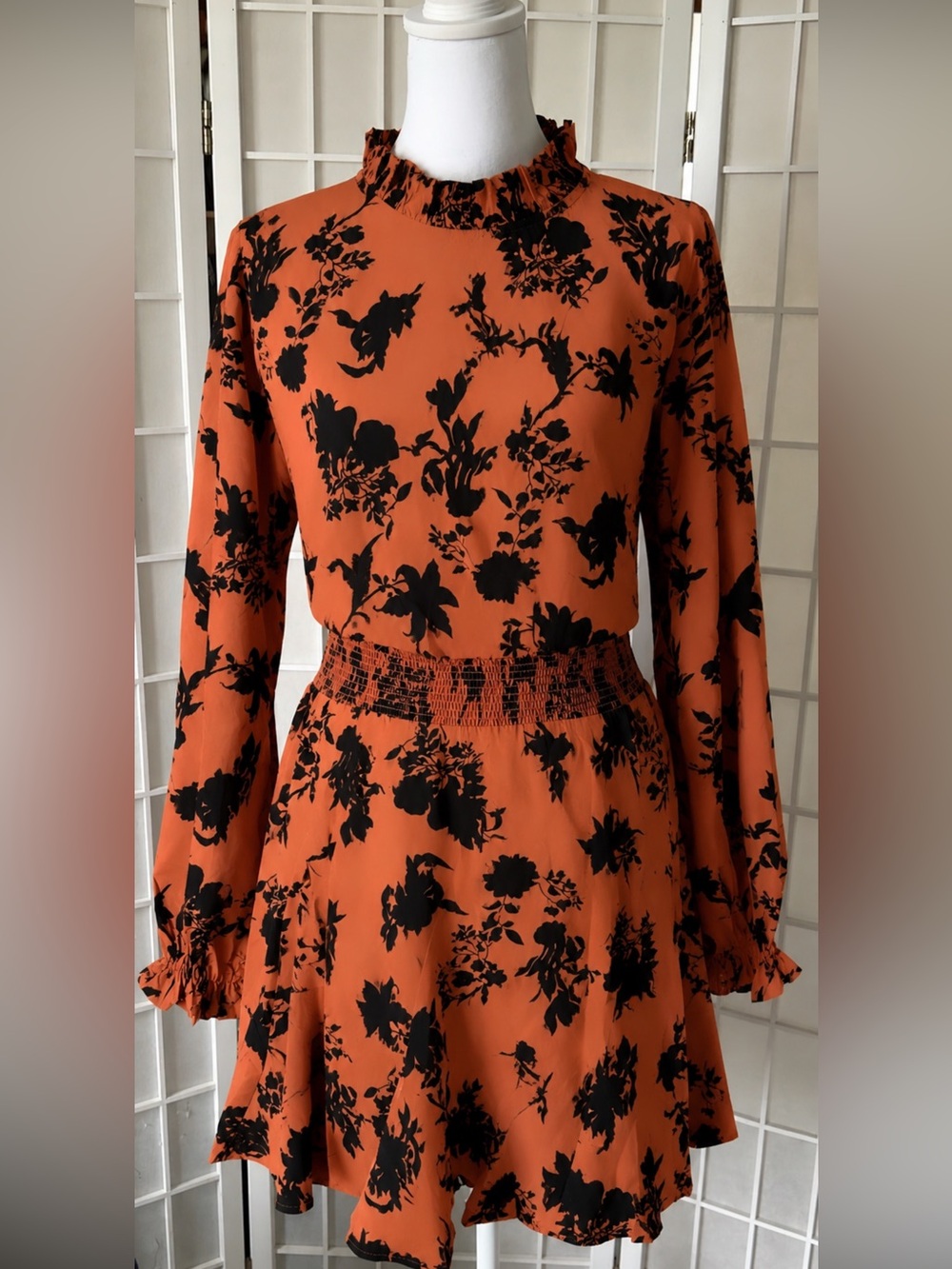 Easel Rust Orange & Black Floral Mini Dress – Boho Smocked Waist- Size L